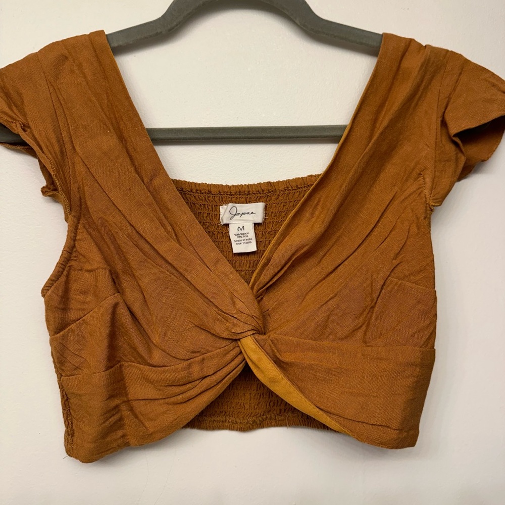 Brand NEW canvas material crop top!